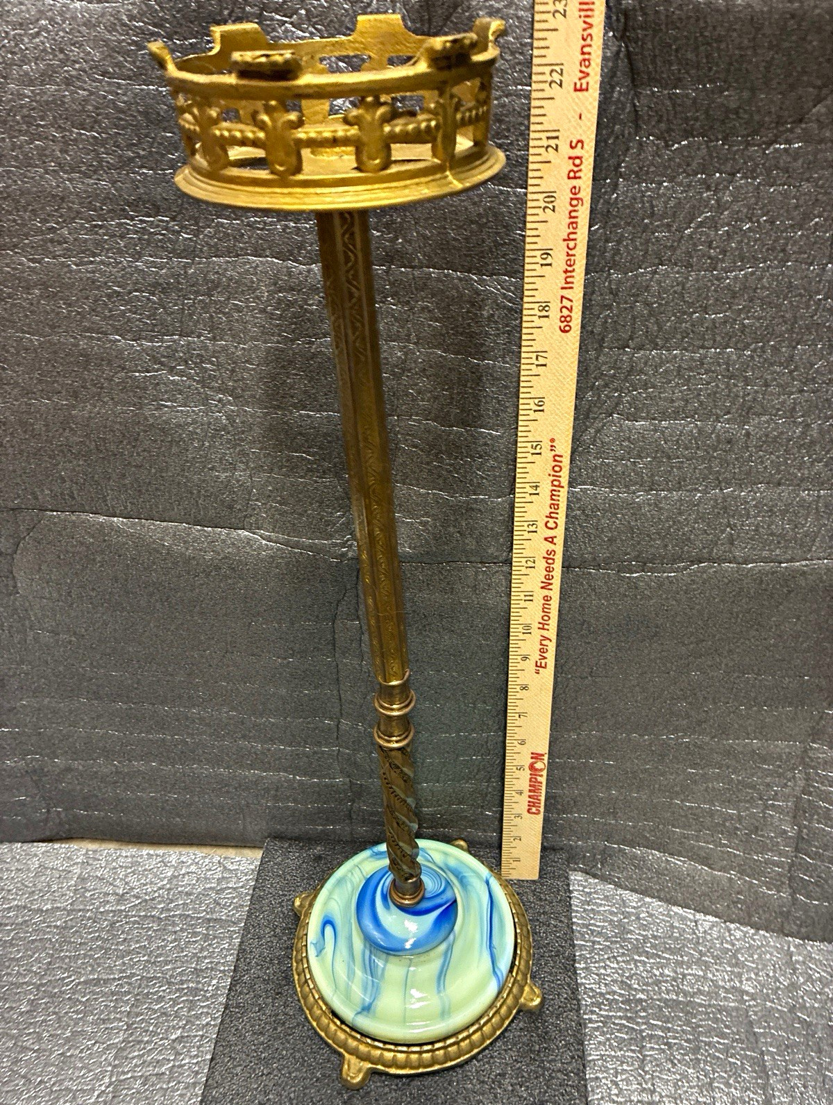 antique/vintage floor-standing ash stand or plant stand featuring a heavy brass