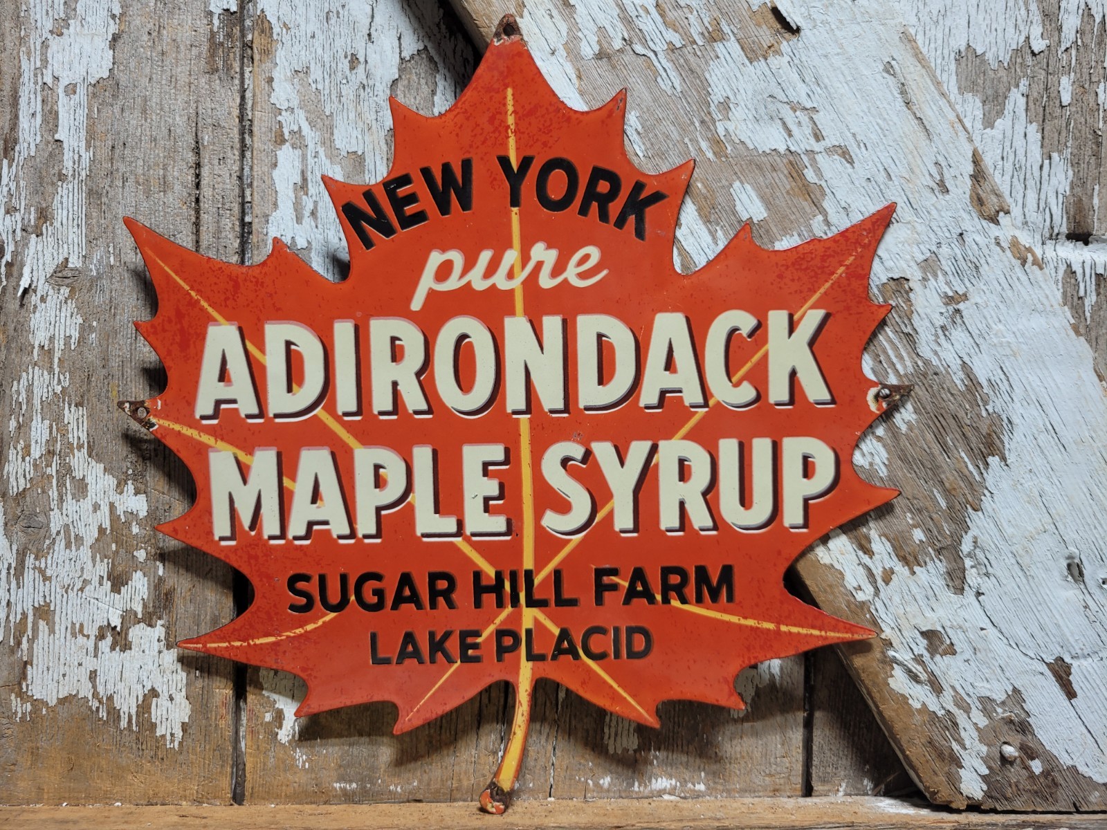 VINTAGE ADIRONDACK PORCELAIN SIGN OLD MAPLE SYRUP NEW YORK LEAF LAKE PLACID FARM