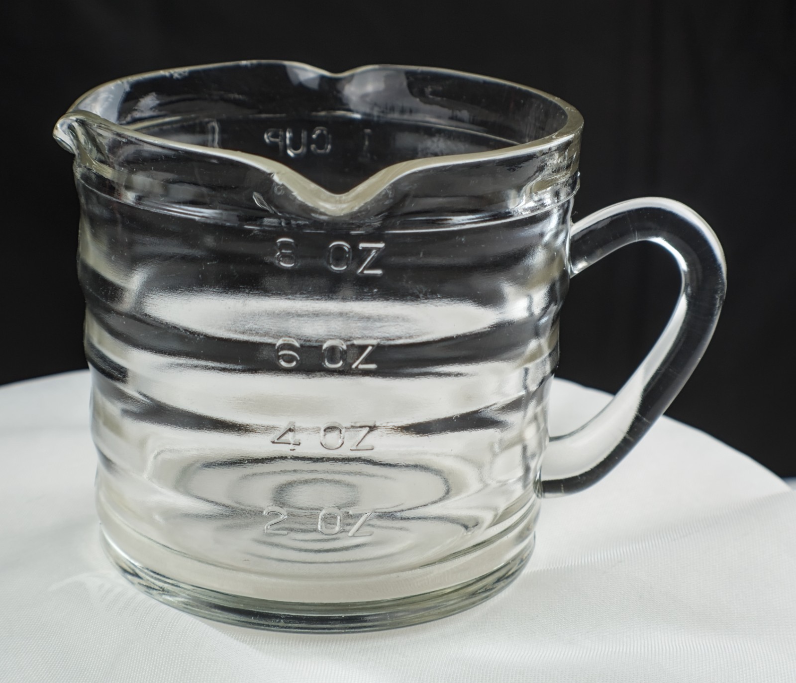 Depression Era Hazel Atlas Triple Spout  1 Cup Measuring Cup
