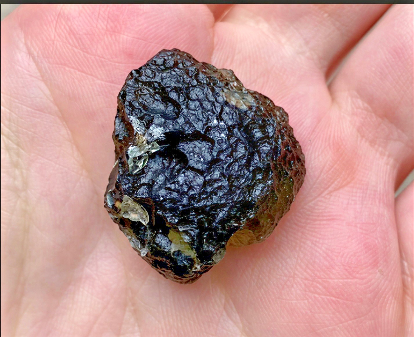 100% Natural Raw Moldavite / Genuine Moldavite from Czech Republic 1 Tumble 2-5G