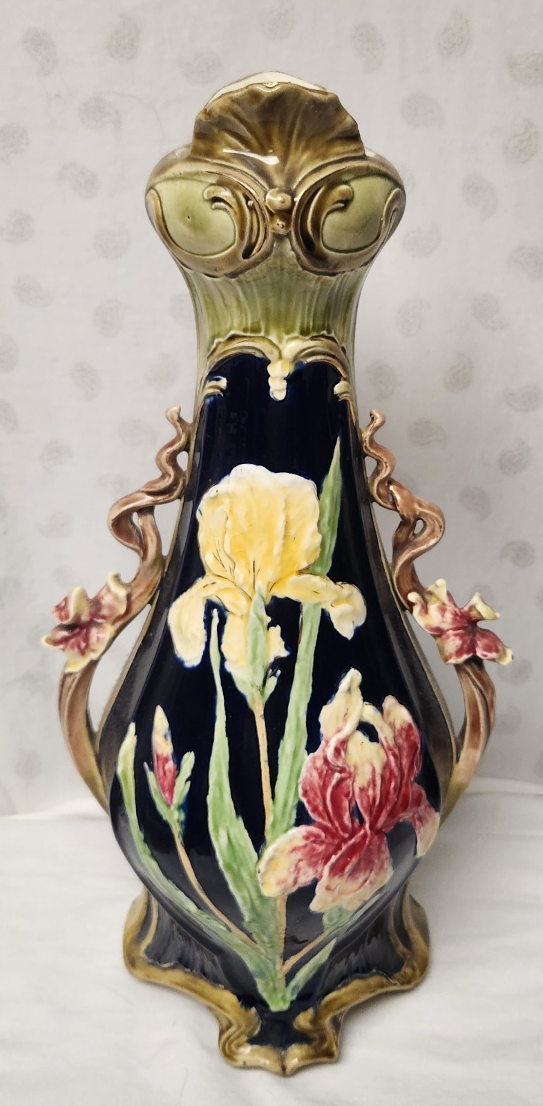 Antique  Art Nouveau majolica vase with colorful Iris - 2 handles