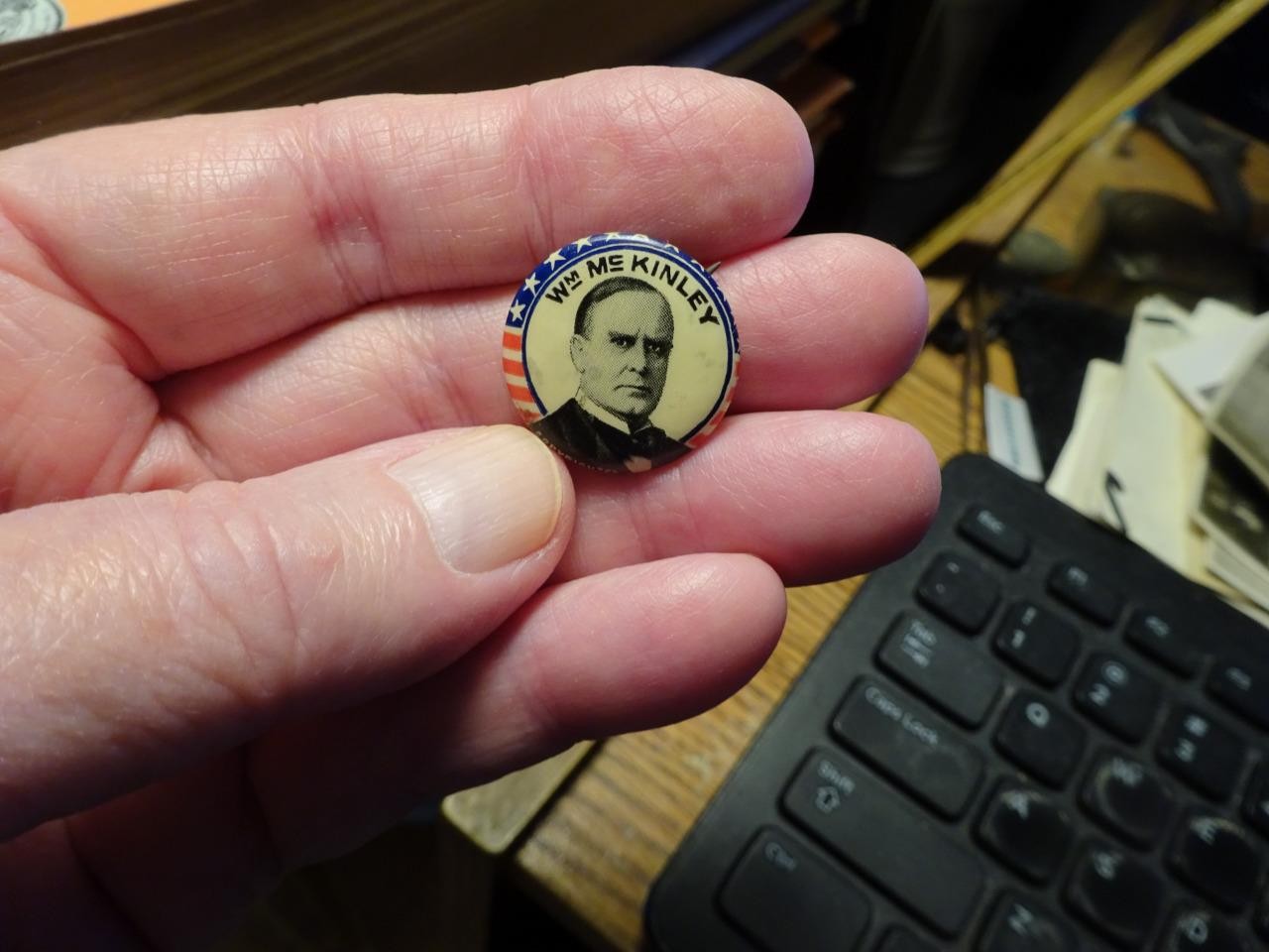 ANTIQUE 1900 President McKinley Campaign Pinback Button VG