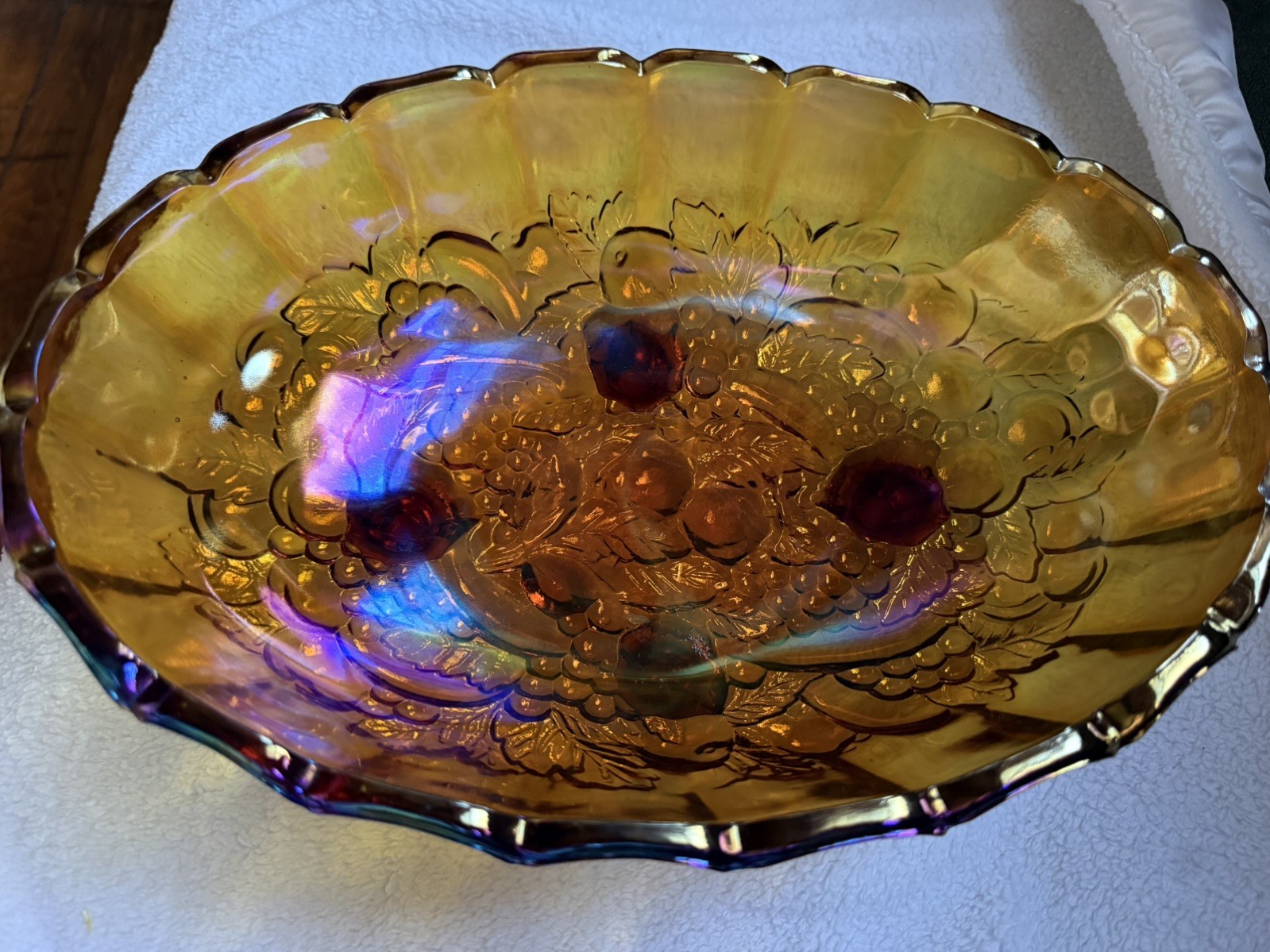 Vintage Indiana Glass Amber Carnival Iridescent Oval 4 Footed Bowl Harvest Grape
