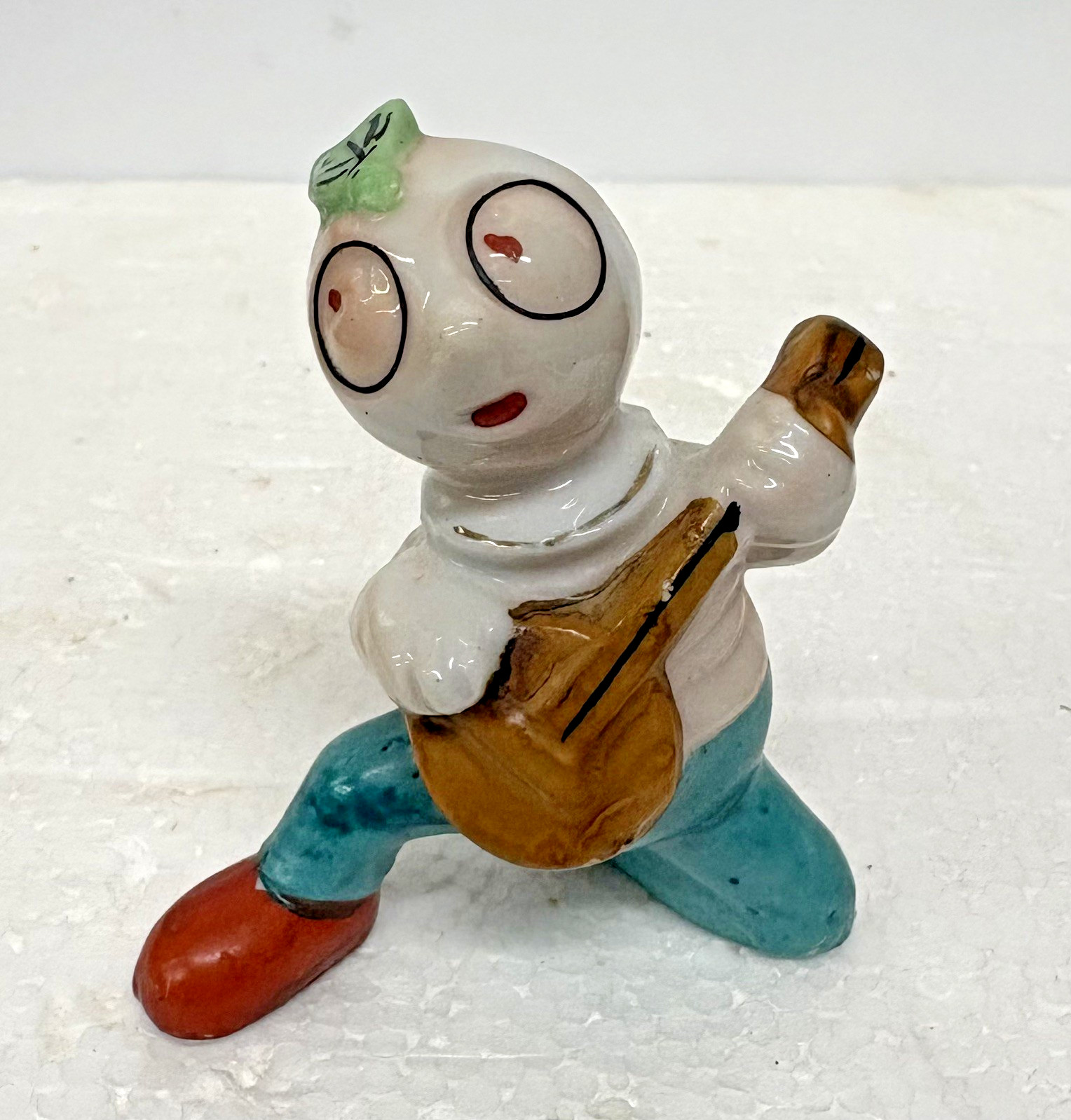 Anthropomorphic bug kneeling with guitar figurine vintage made in Japan