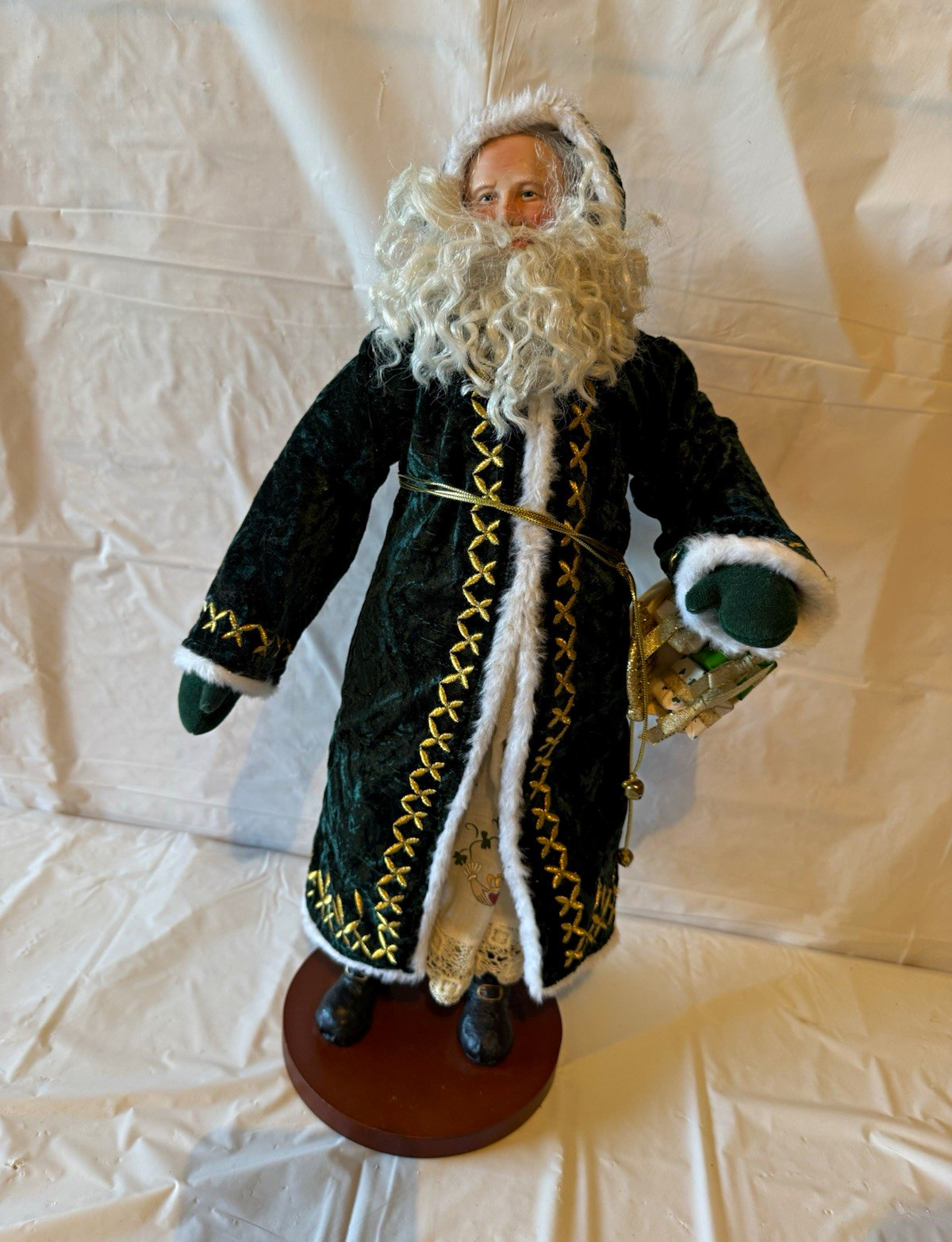 Waterford Holiday Heirlooms Irish Splendor Santa Figurine 18” Christmas