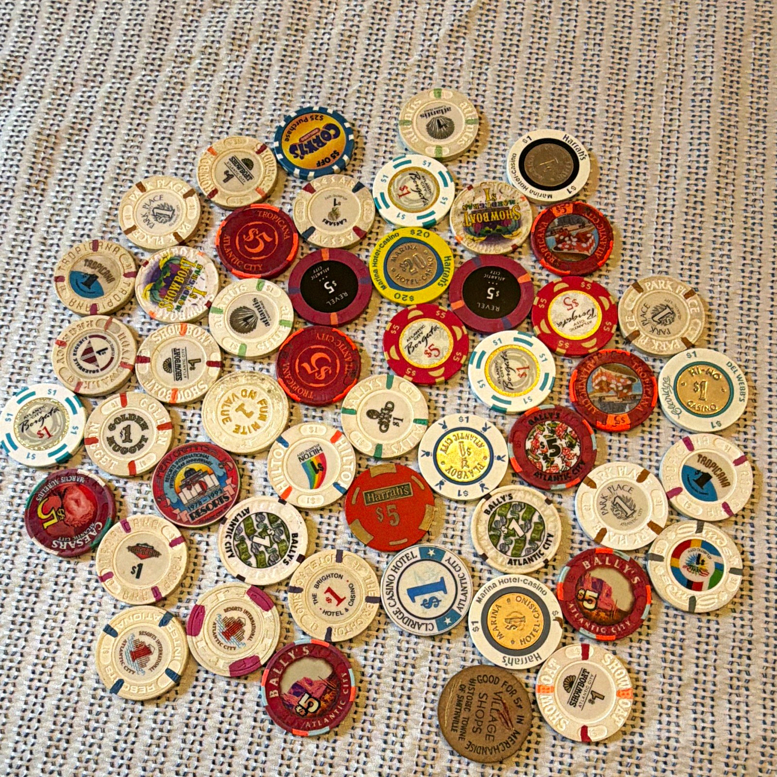 Vintage Atlantic City Casino Chip Collection Lot – Bally’s, Harrah’s, Showboat