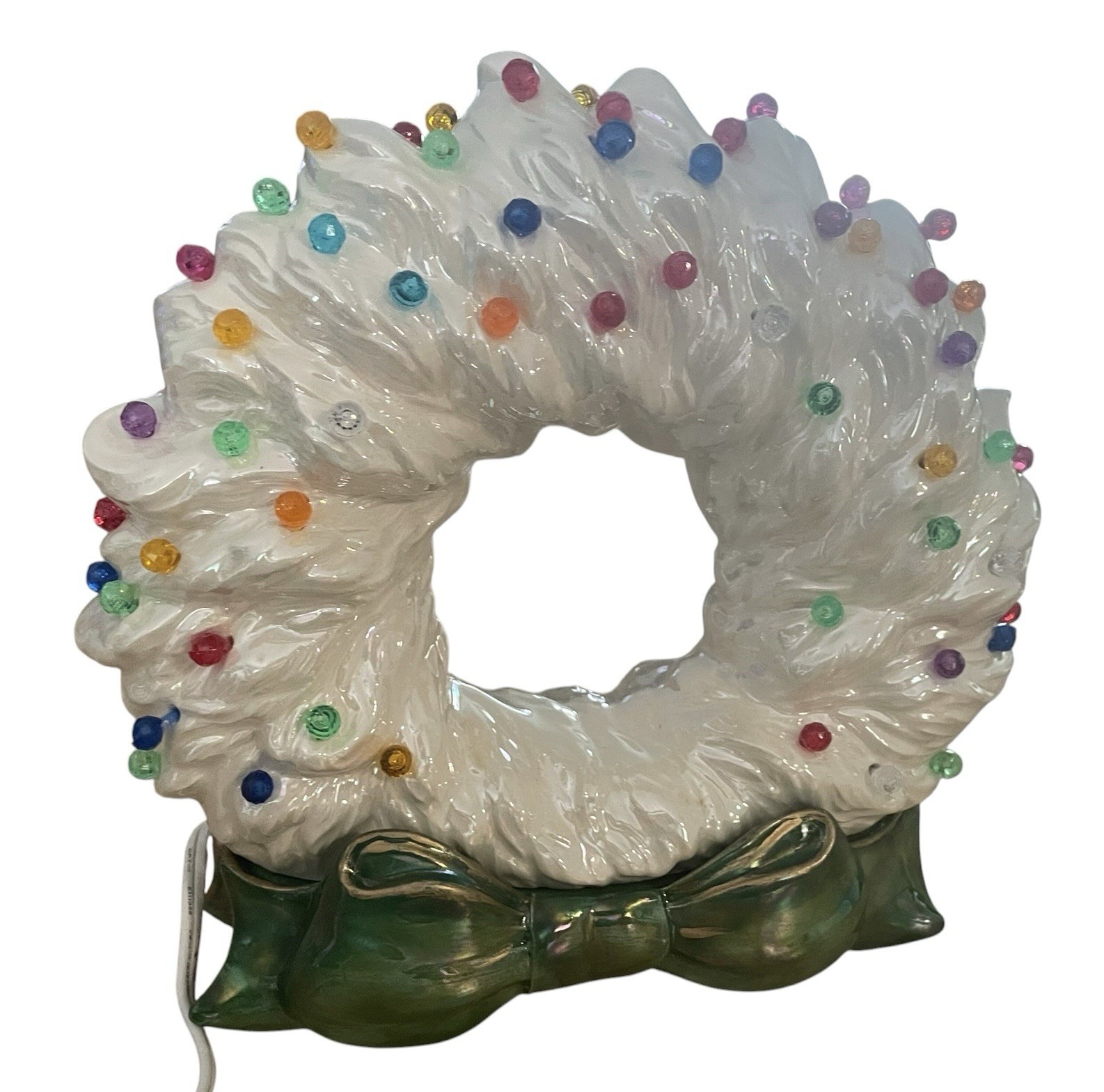 VTG 7X7” WhiteCeramic Lighted Christmas Wreath w/grn Bow and Colored Lights READ