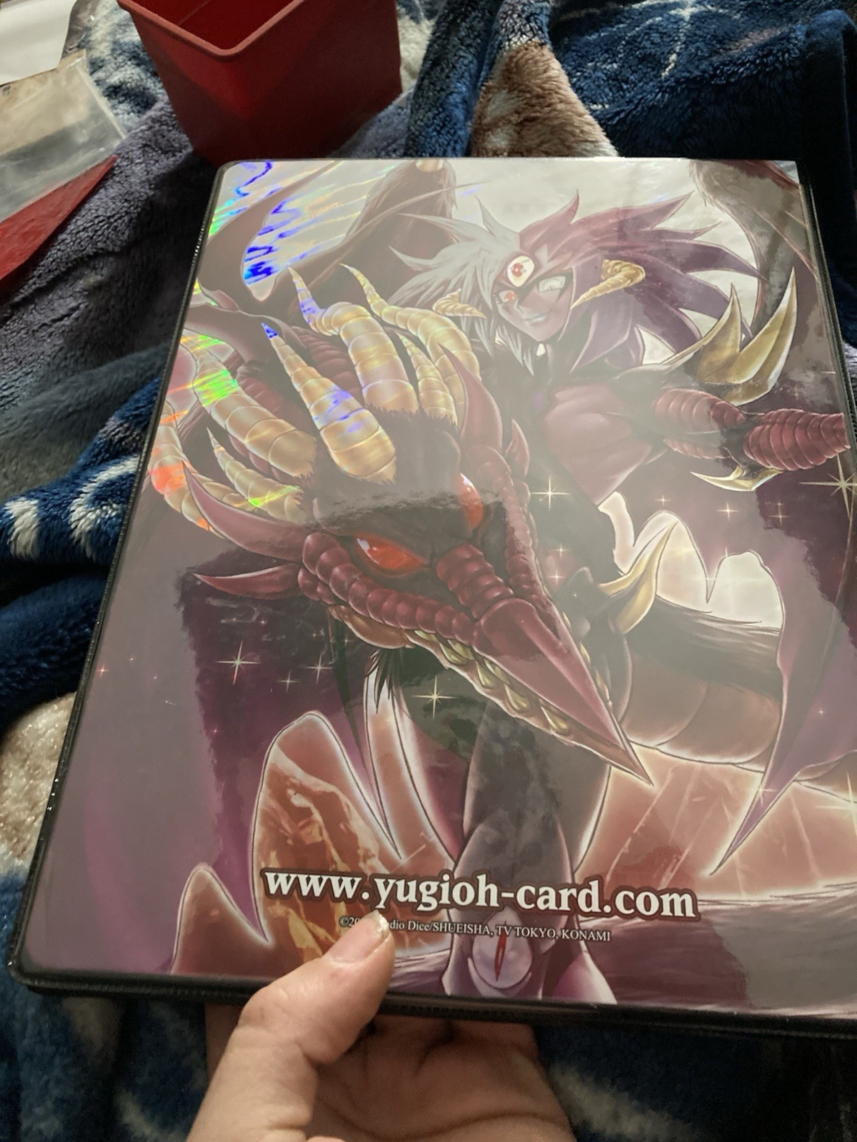 Brand New 25Th Anniversary Yu-Gi-Oh Card Book+plus 100🃏boosterbox/sleeves/Cards