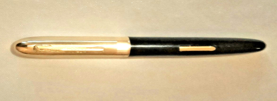 Eclipse Hooded Knight Fountain Pen-Black and Gold-Vintage in Working Condition