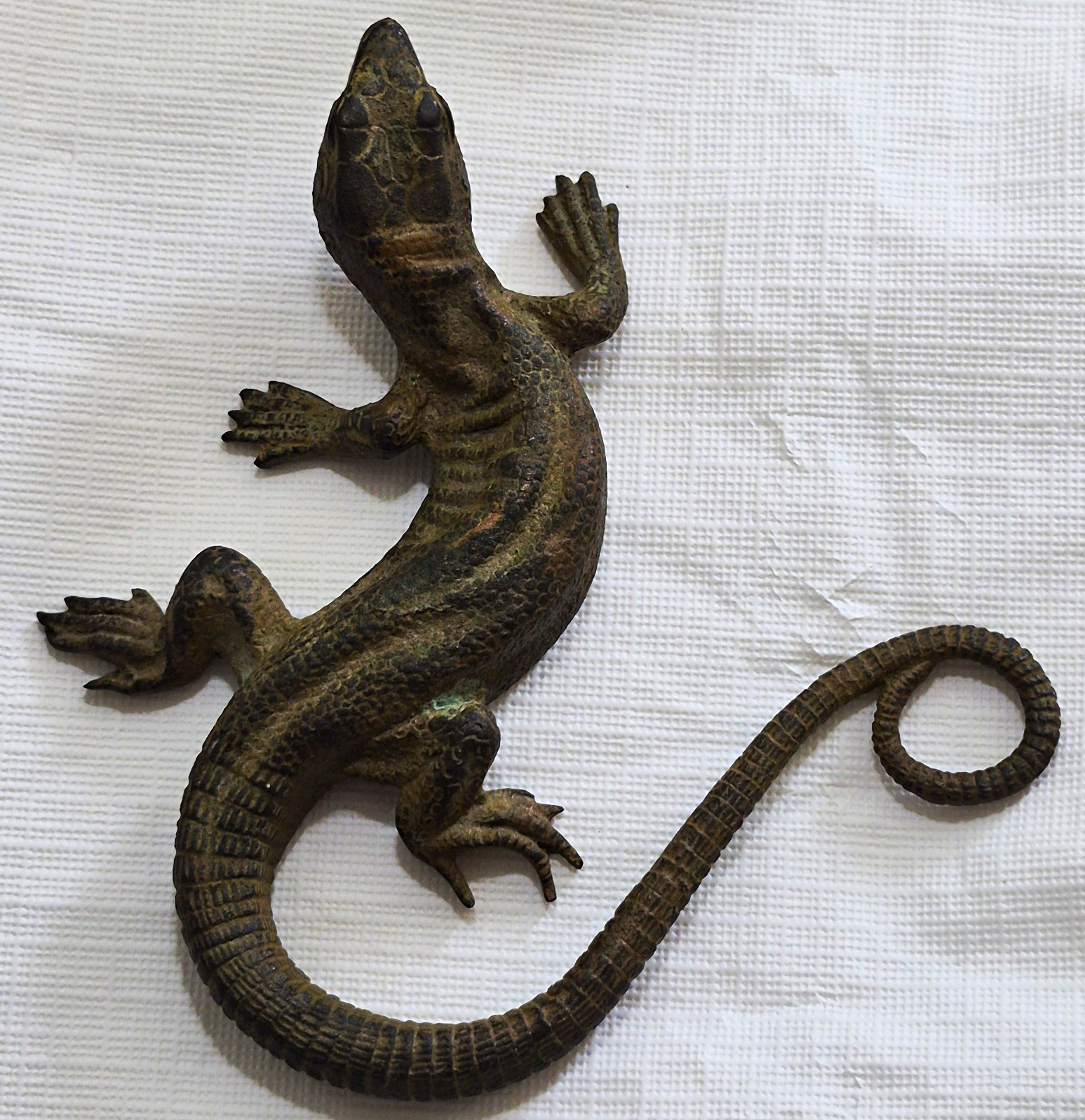 Antique Artisan BRONZE brass lizard Reptile Paperwight Figurine Lost-wax Casting