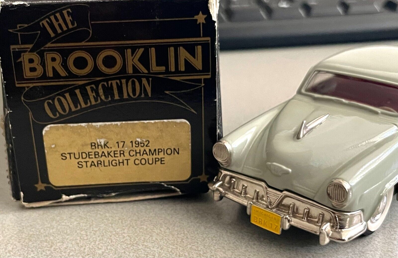 Brooklin BRK 17 - 1952 Studebaker Champion Starlight Coupe - Made in England