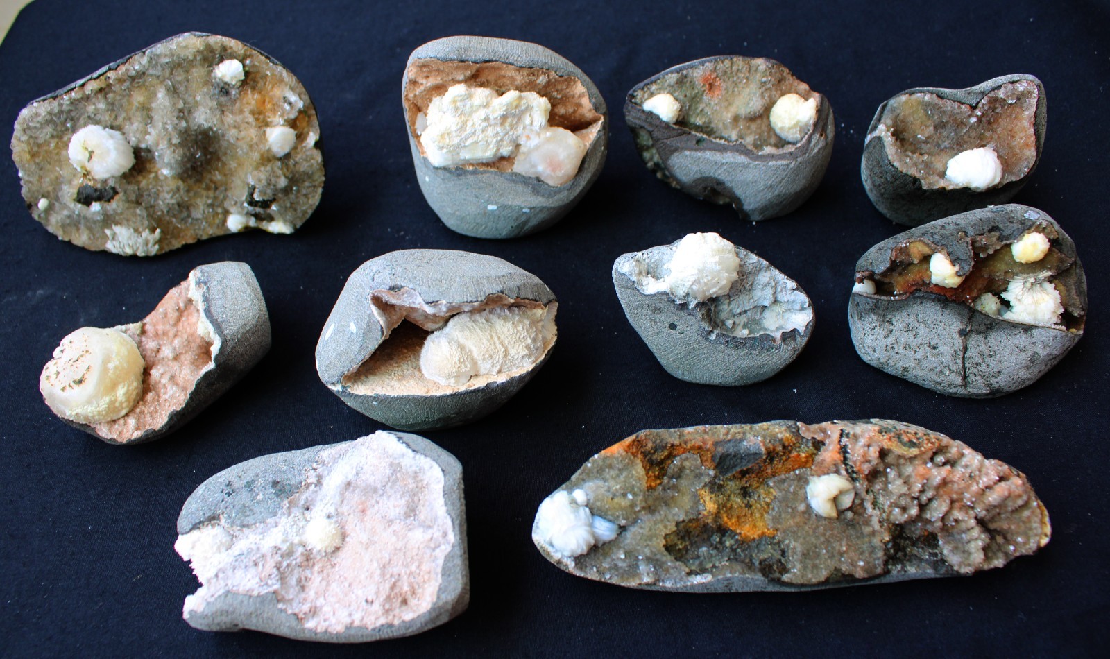 MIX LOT OF OKENITE IN GEODE ( 10 NOS ) MINERALS SPECIMEN #A8 MIX LOT OF OKENITE IN GEODE ( 10 NOS ) MINERALS SPECIMEN #A8