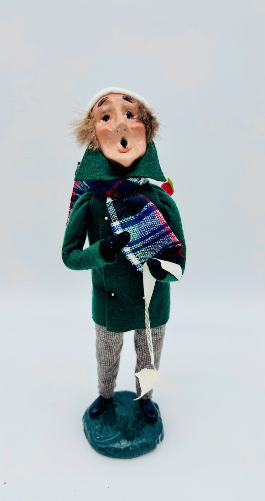 Vintage 1981 Byers Choice Caroler Man Bumpy Base Christmas Figure w Sheet Music