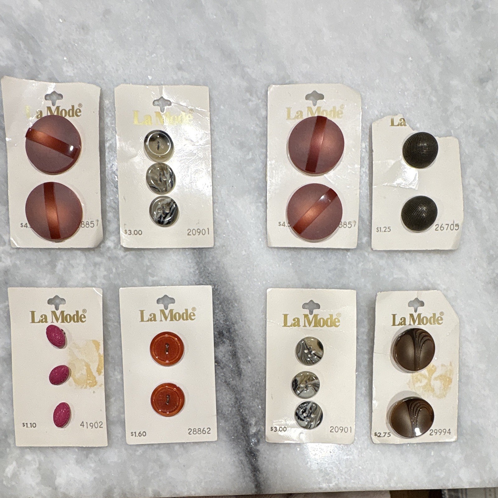 Vintage Lot of Original La Mode Italian Plastic Sewing Buttons, 8 Cards (Lot 6)