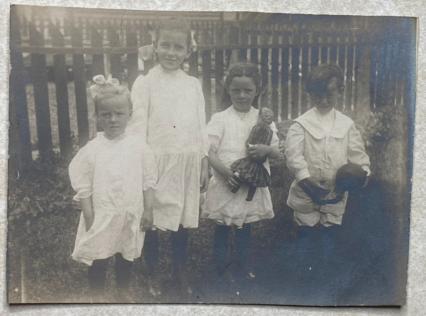 F425 Postcard RPPC Photo Group of Kids -not a full length card