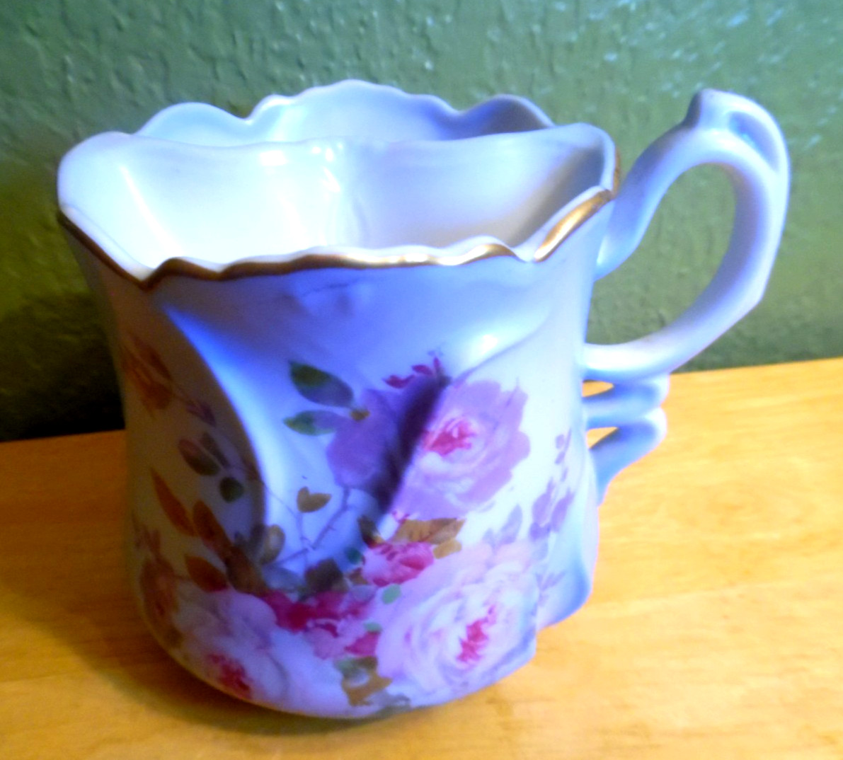 ANTQ VICTORIAN NIPPON MOUSTACHE MUG  W/HND PNTD FLORAL MOTIF & GOLD GILT EDGING