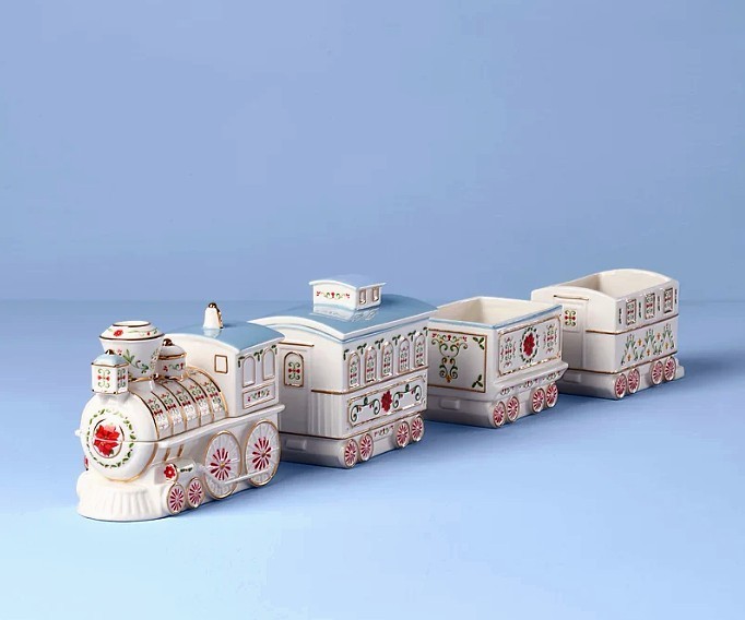 Lenox Spice Village Christmas Train Server NEW IN BOX