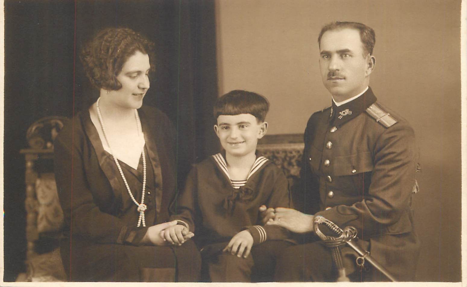 B647 Interwar Romanian Royal Army Officer Jewish Family Judaica Menorah Mark