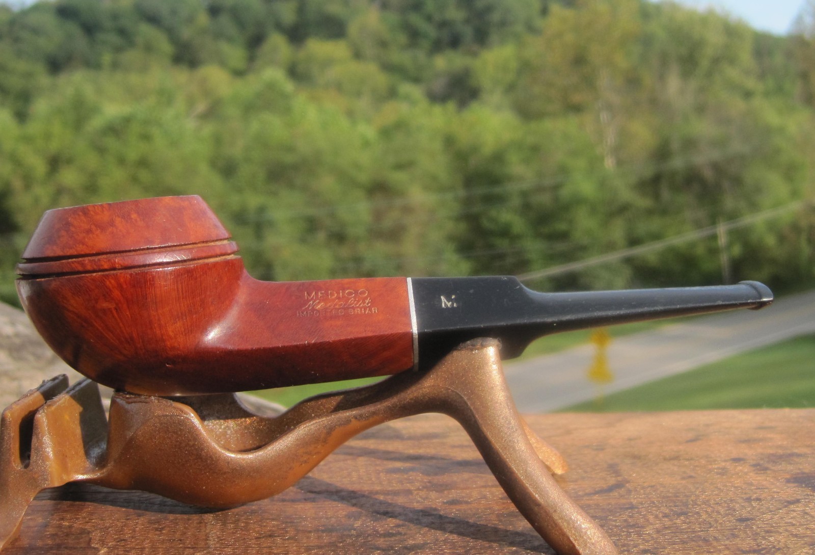 Medico Medalist Imported Briar Bulldog Smoking Estate Pipe 5.3/4