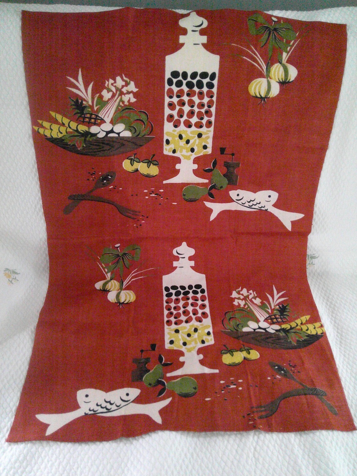 NOS Vtg MARTEX Amazing 3 Fibre Tea Towel MCM Fruit & Fish Design 29.5 x 9.5 MINT