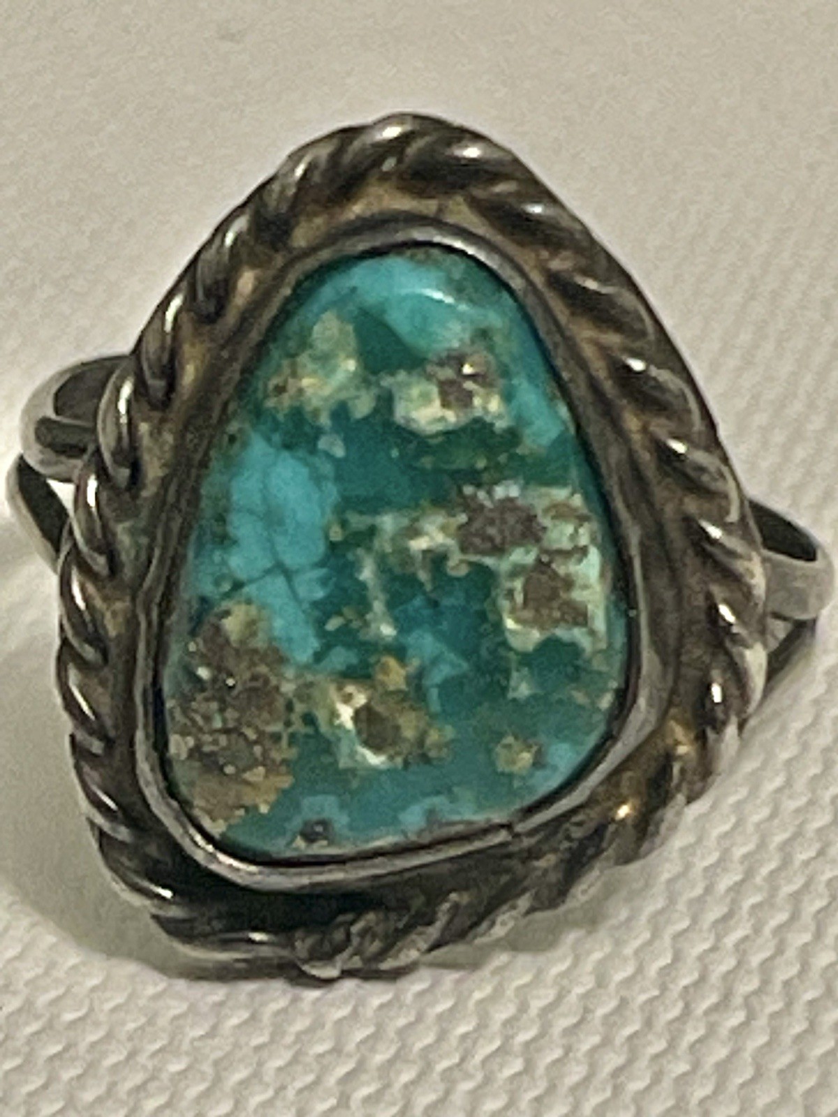 VTG Old Pawn native American NAVAJO Sterling turquoise ring Size 7.25-7.5