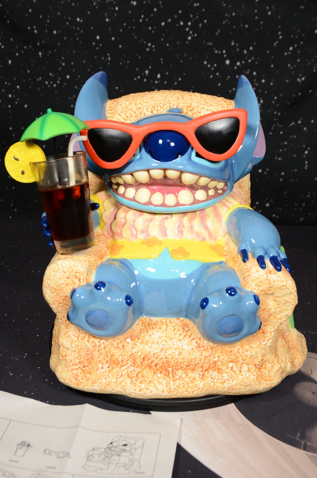 RARE Disney Auctions Stitch Limited Edition 350 Made Beach Cookie Jar 2006 BOX