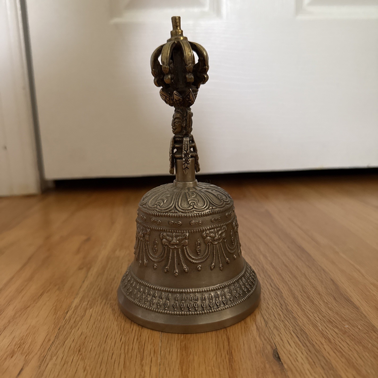 Vintage Tibet Buddhist Meditation Brass Bell 