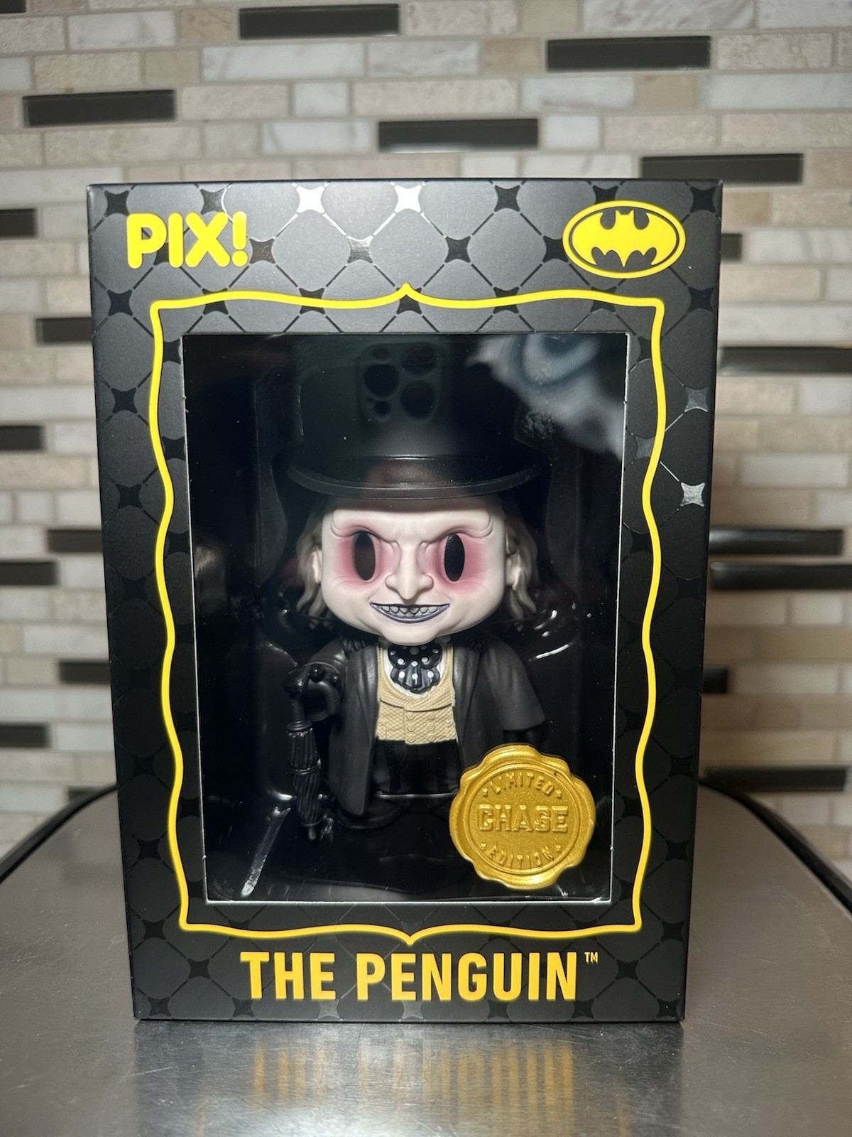 Thrilljoy Pix Batman The Penguin Limited Edition Chase Vinyl Figure Collectible