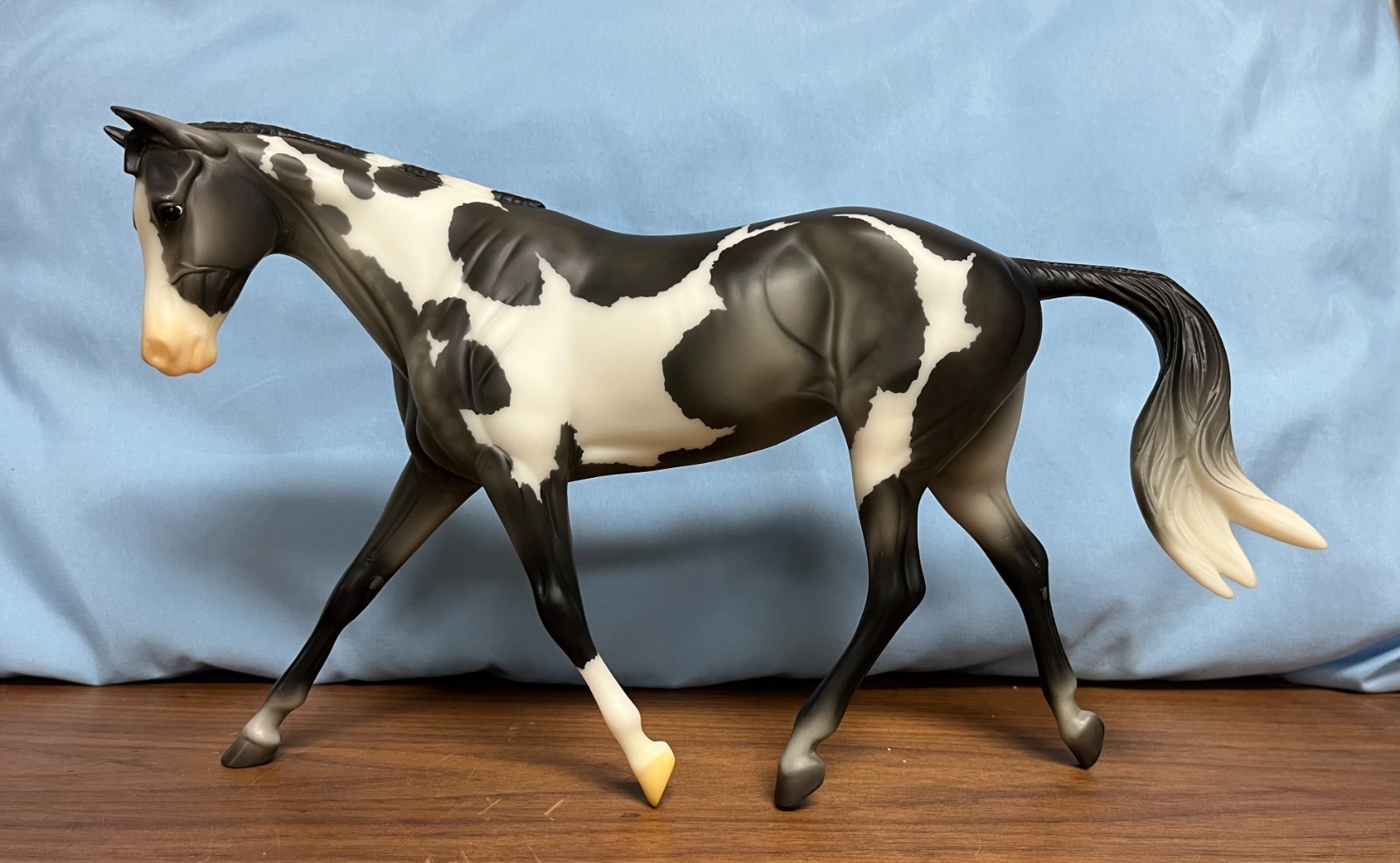 BreyerFest SR Horse #711375 Epona Dapple Grey Pinto Strapless Braided Mane 2020