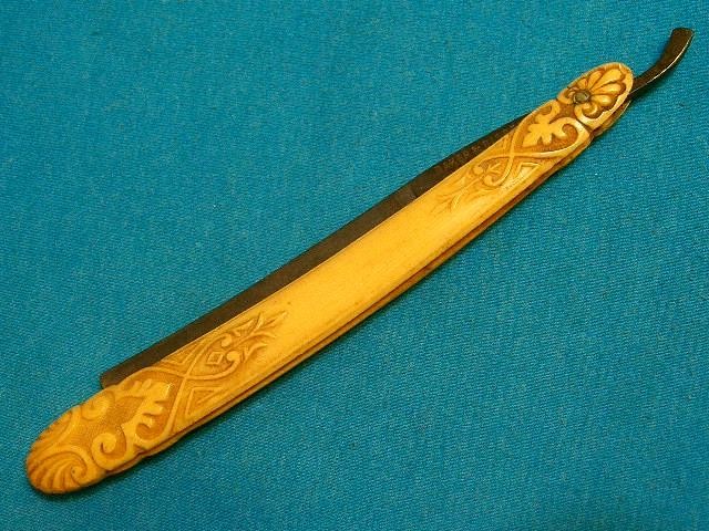 ANTIQUE SOUIX CITY IOWA BAKER BISSELL STRAIGHT RAZOR KNIFE SHAVING VINTAGE TOOLS