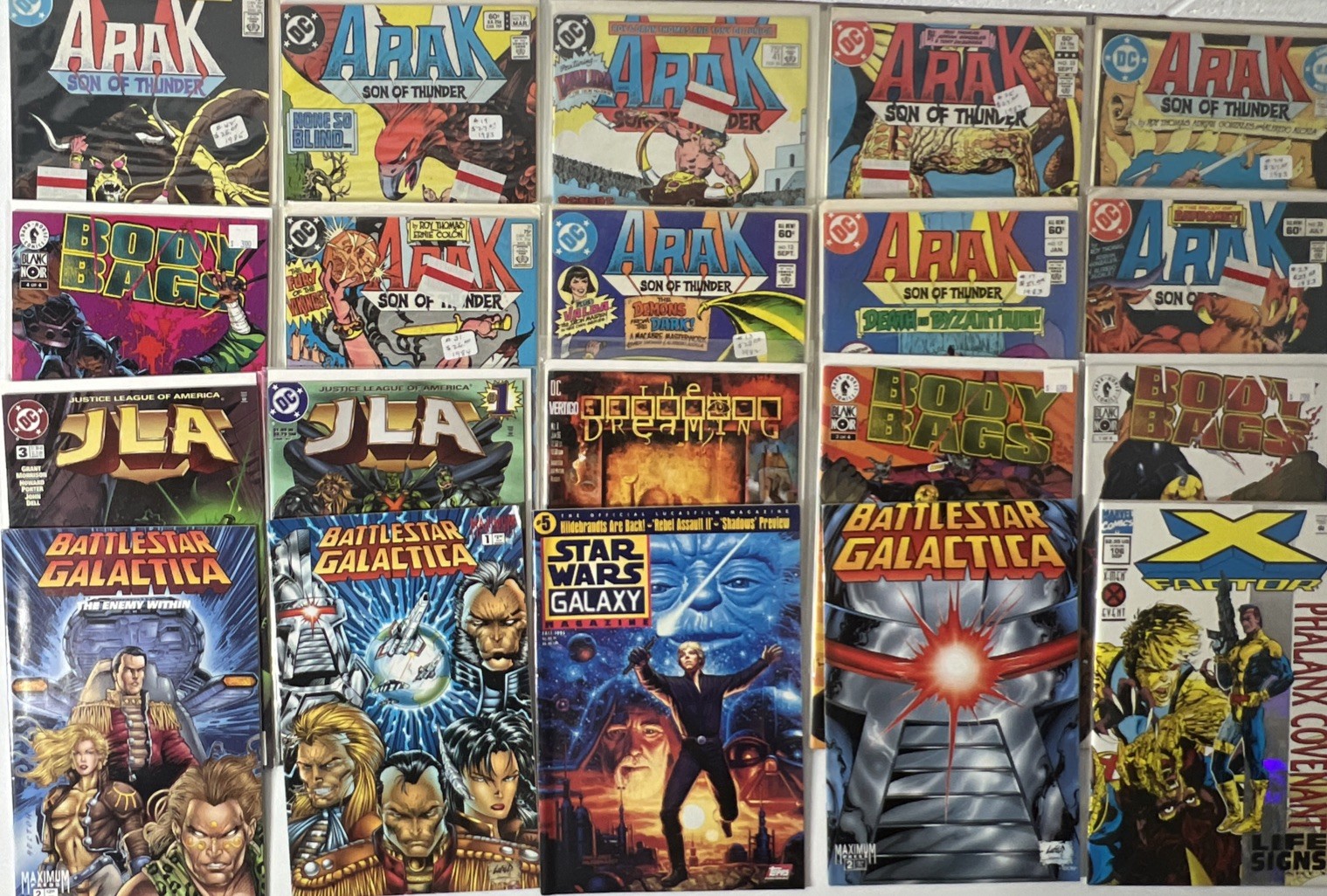 Lot of 20 Vintage Comics Body Bags Arak JLA Battlestar Galactica DC Marvel