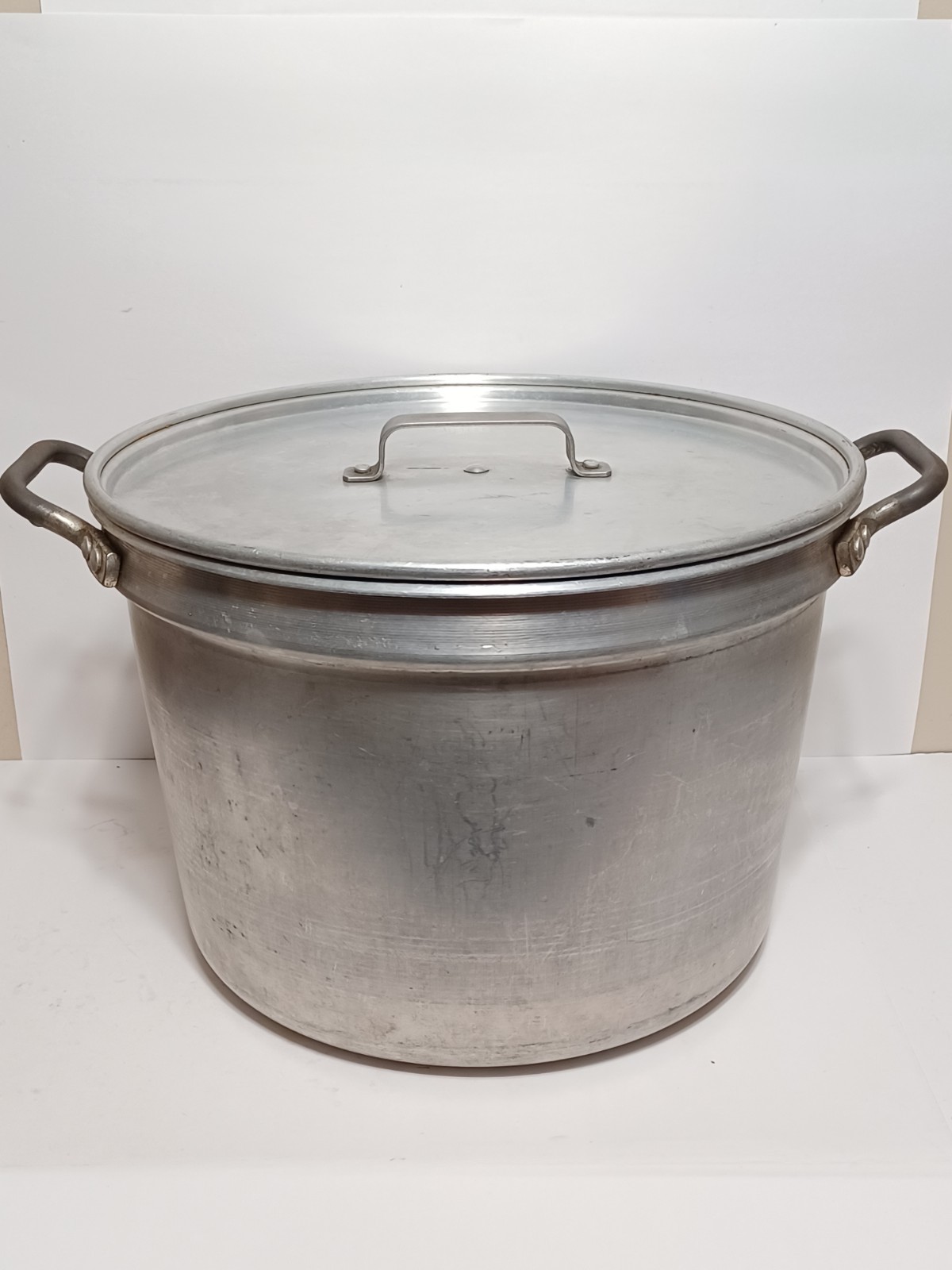 Vintage 1966 Wear-Ever Commercial Heavy Duty Aluminum 40 Qt Stock Pot w/Lid