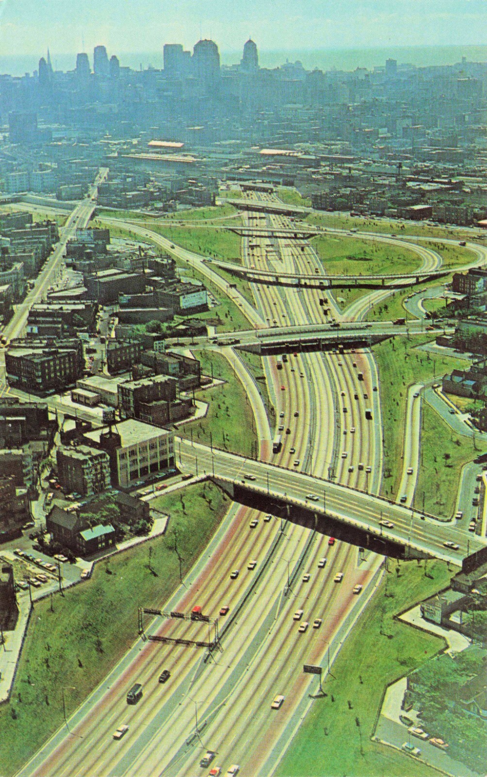 Chicago Illinois John F Kennedy Expressway Vintage Standard Postcard Unposted