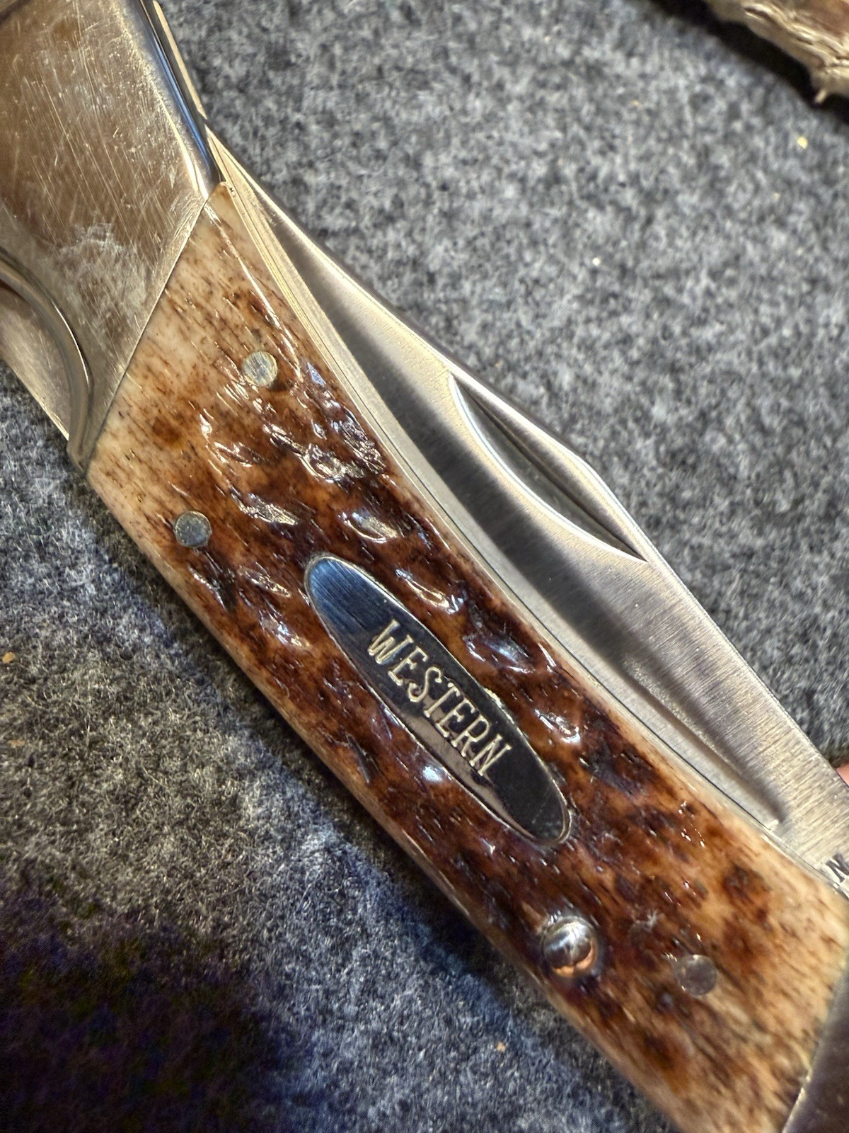 Stag Handle Western USA Folding Lockback Hunting Pocket Knife Very Nice Cond
