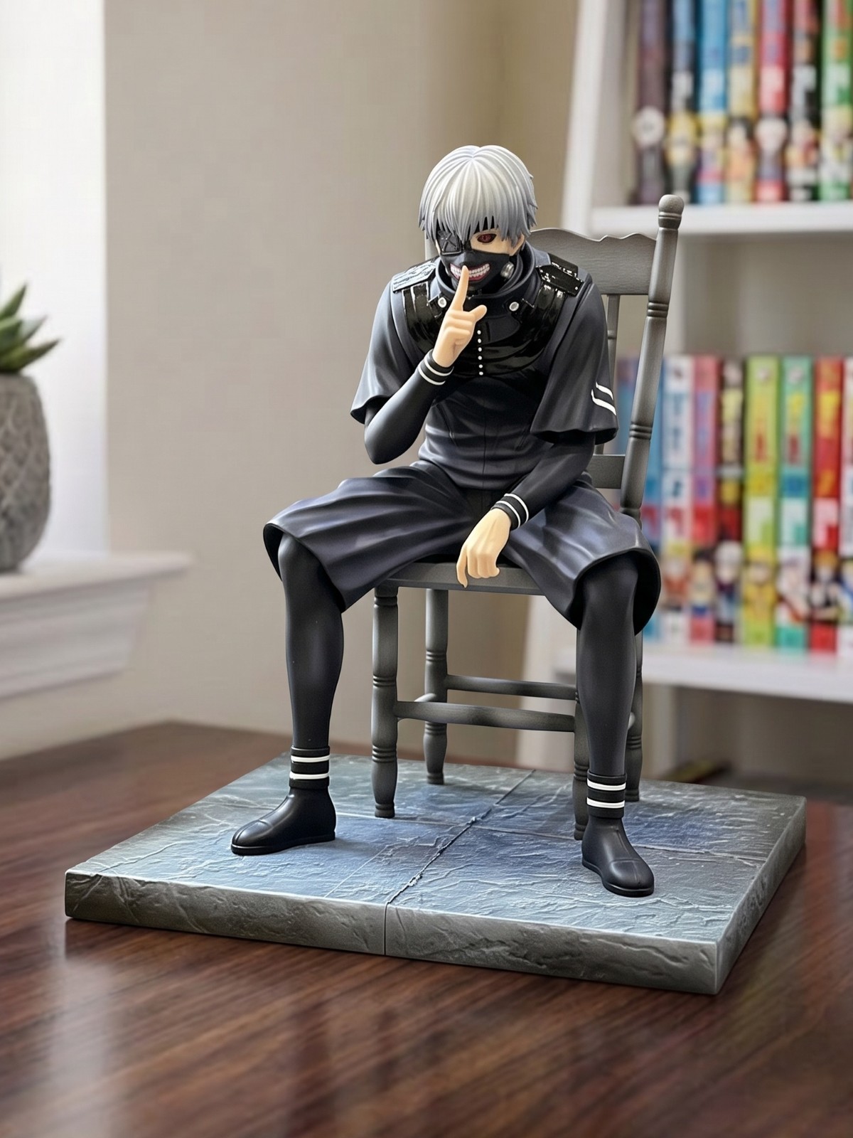 Ken Kaneki Figure Tokyo Ghoul 20cm 7.9in Sitting Chair Mask Anime Statue Gift