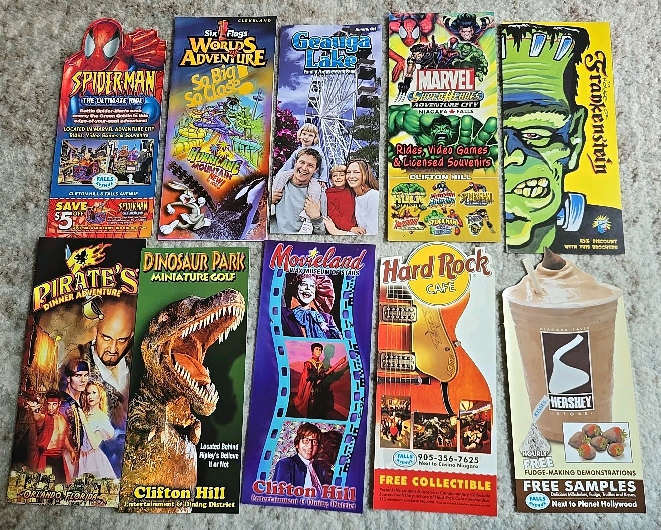 Geauga Lake, Clifton Hill, Six Flags Adventure Amusement Park Brochure Pamphlet