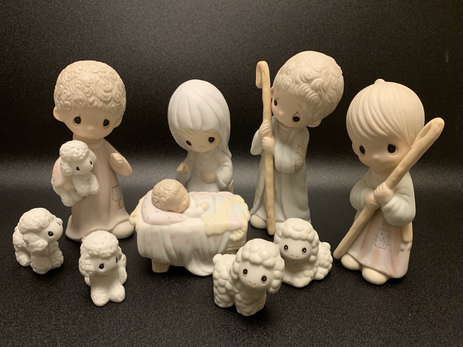 Vintage 1979 Precious Moments Come Let Us Adore Him 9Pc Nativity E-2800 Enesco