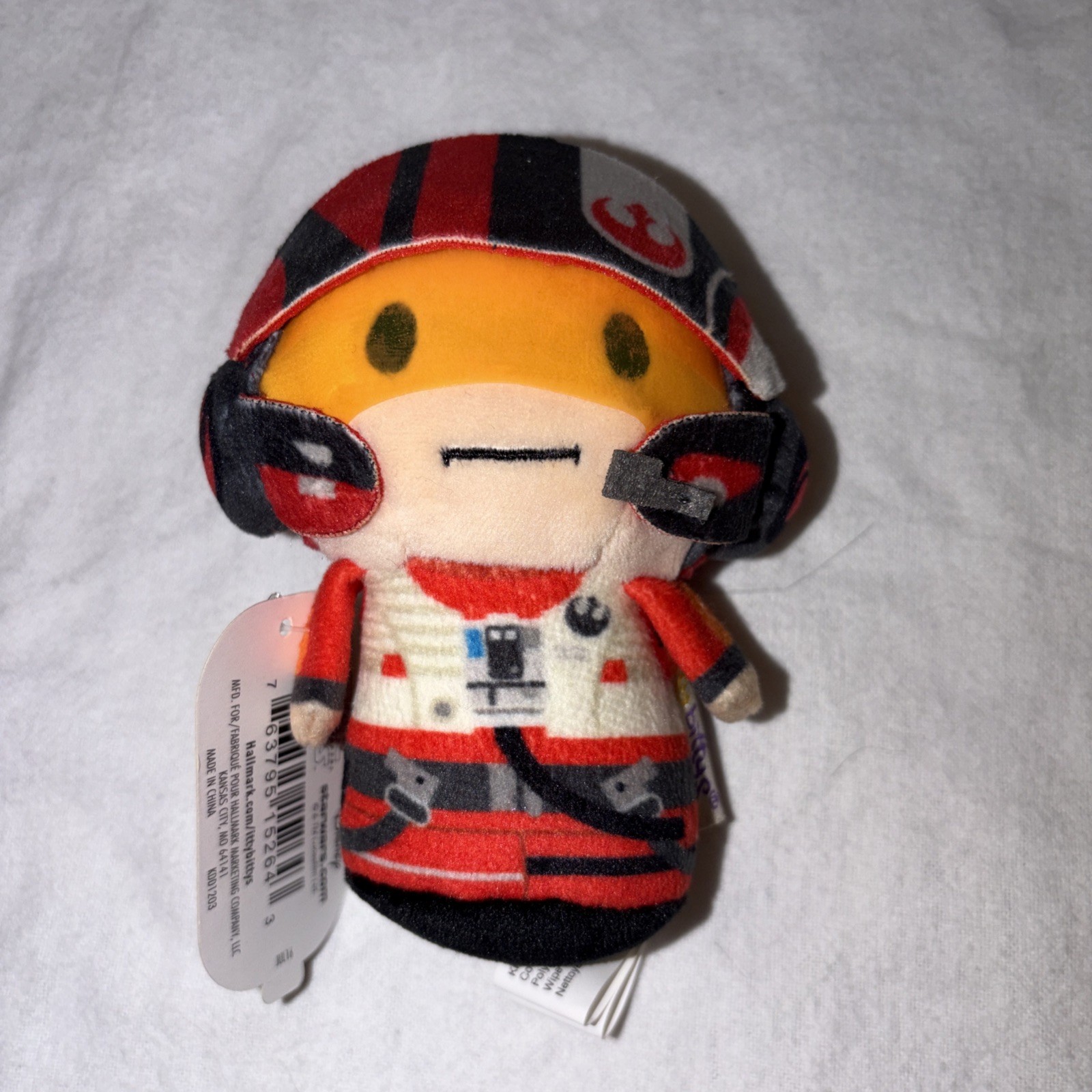 Hallmark Itty Bittys - POE Dameron (Star Wars The Force Awakens Resistance) NWT