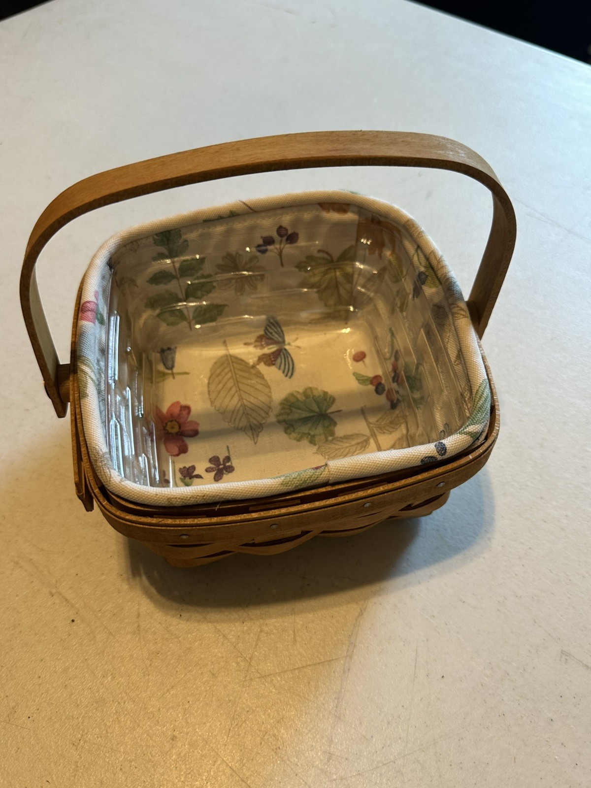Vintage Longaberger Handmade 2004 Small Berry Basket
