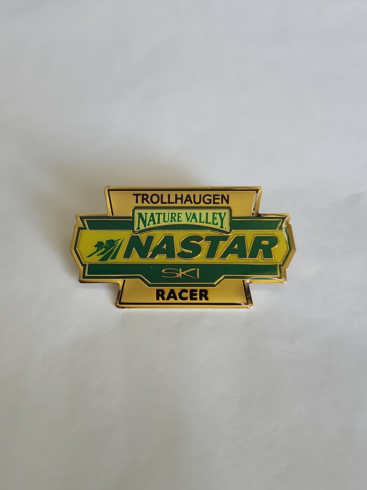 Trollhaugen Racer NASTAR Pin Ski Magazine National Standard Race Wisconsin