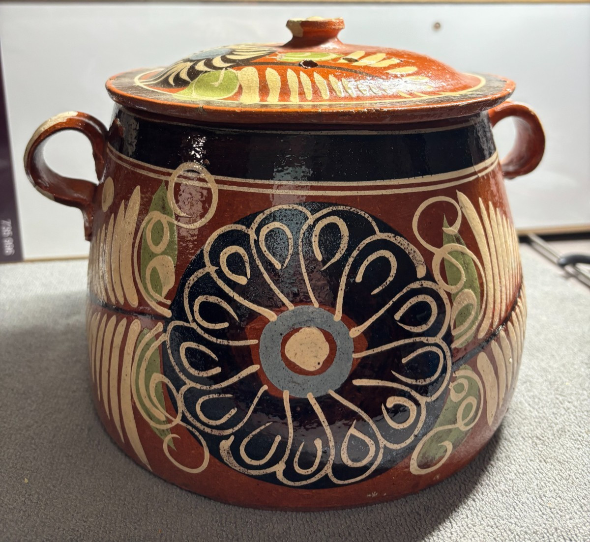 Vintage Mexican Tlaquepaque Redware Pottery Bean Pot w/Lid Hand Painted Folk Art
