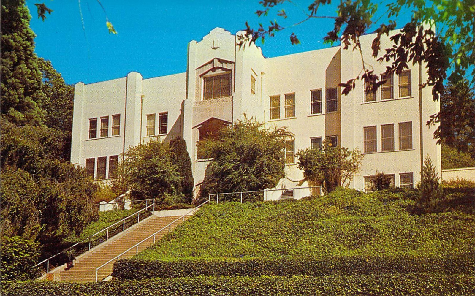 1961 CA Angwin Pacific Union College Irwin Hall built 1909 Mint Postcard N20