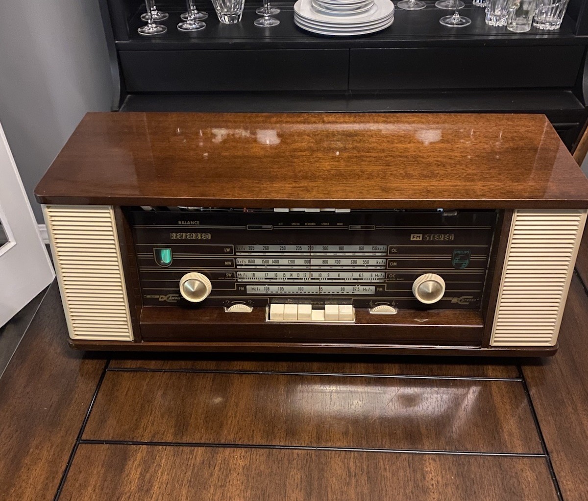 Vintage 1963 Philips Reverbeo B7X43A Tube Radio Stereo Norelco Bi-Ampli Works
