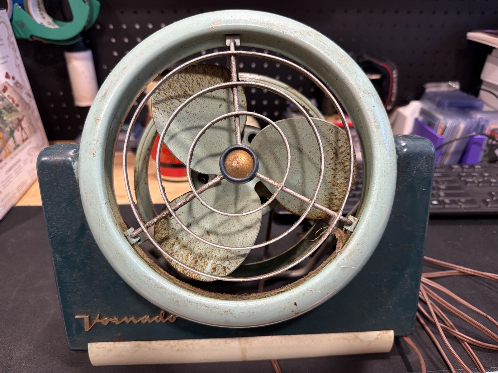 Vintage RARE Vornado Table Top Adjustable Tilt Electric Fan 1950s 🔥 Works