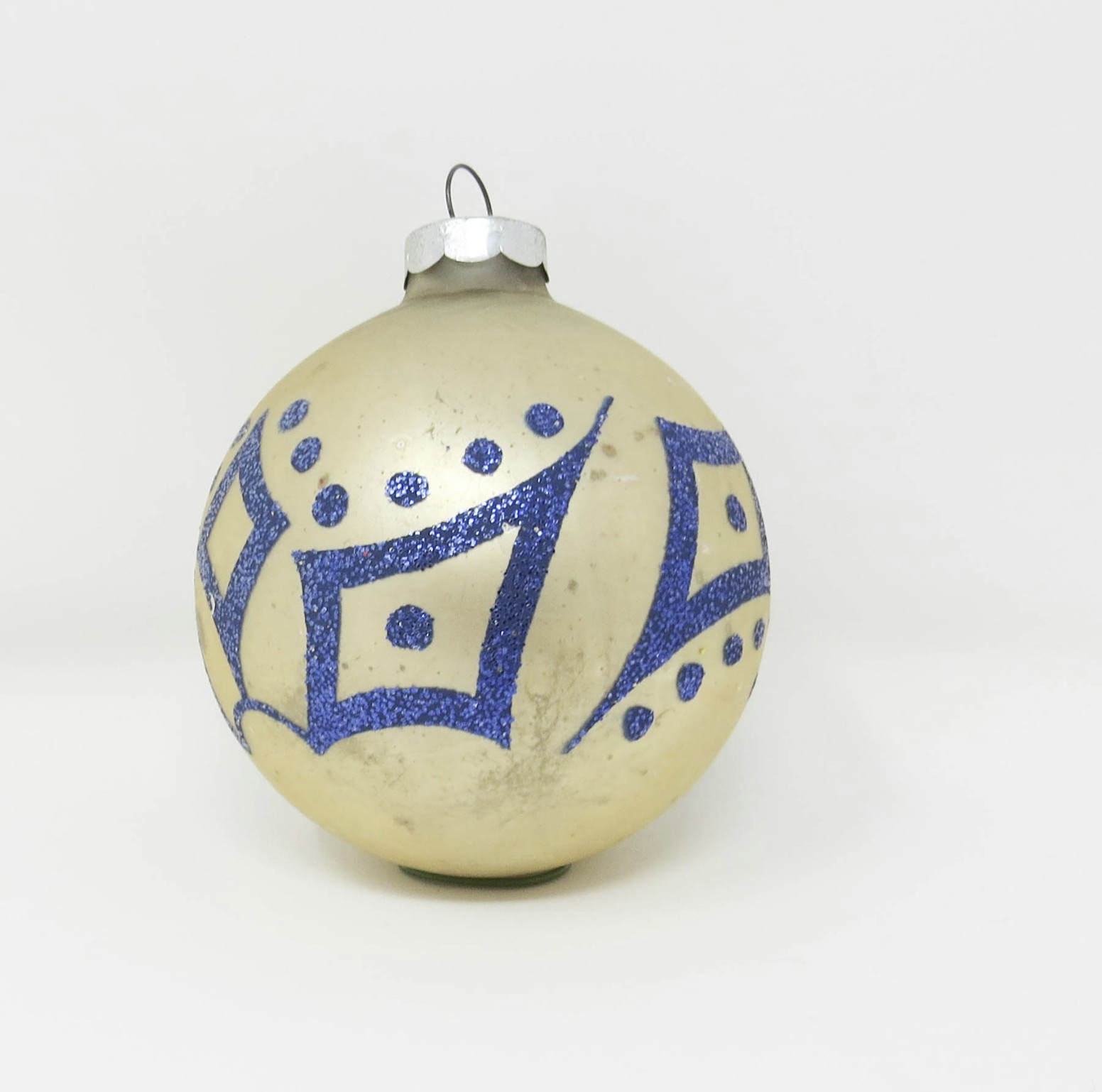 Vintage 1960s Glass Glitter Stencil Christmas Ornament ~ 2-1/2