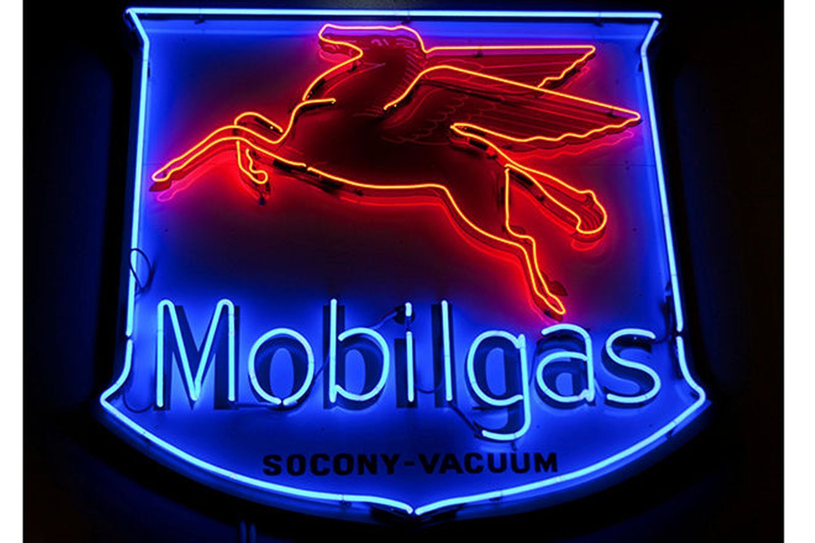 New Mobil Gas Flying Pegasus Neon Sign Lamp HD Vivid Printing Wall Decor 24