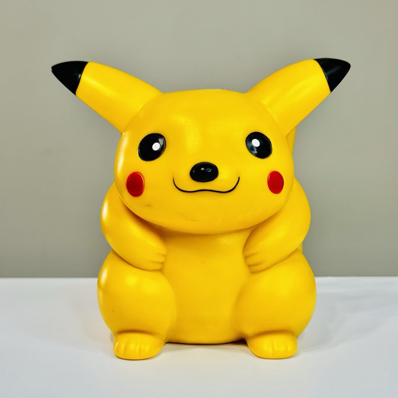 Vintage Pokemon Chubby Pikachu Coin Bank Vinyl Figure Japanese Yen Slot 1990s