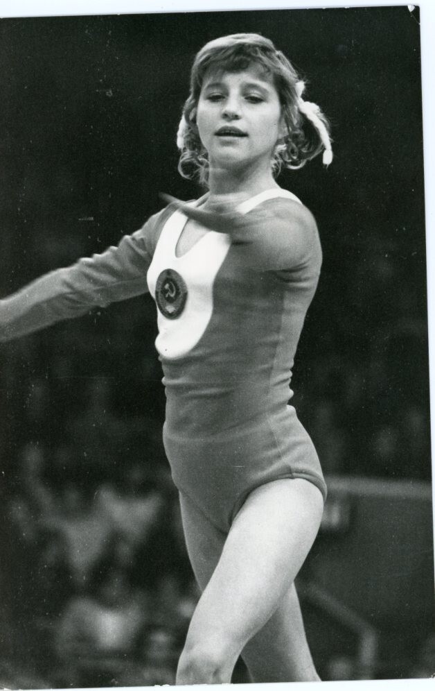 Olga Korbut (Belarusian gymnast) - Vintage Original Press Photograph
