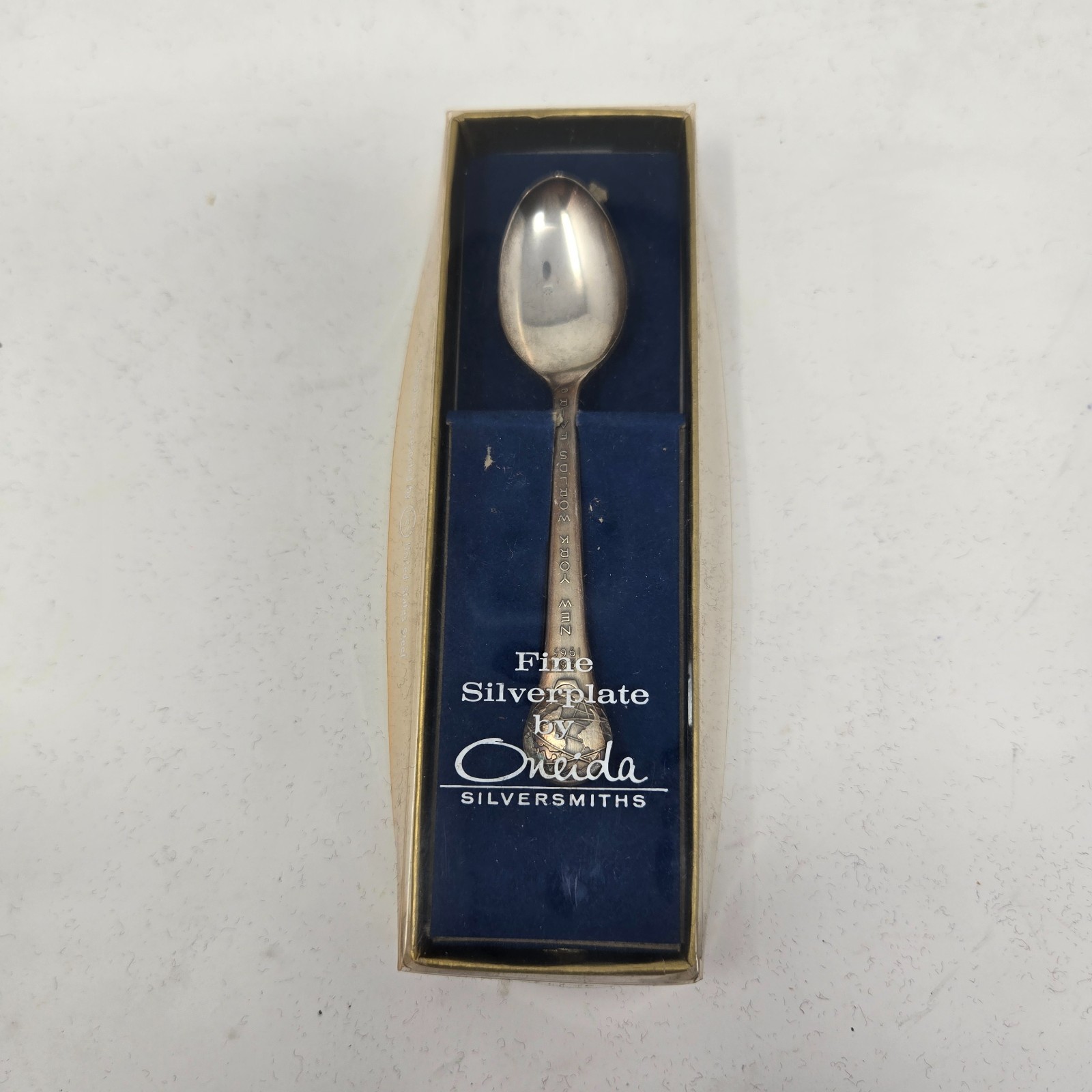 1964 NY World’s Fair Silver Plate 3.25” Spoon Globe US Steel Original Box