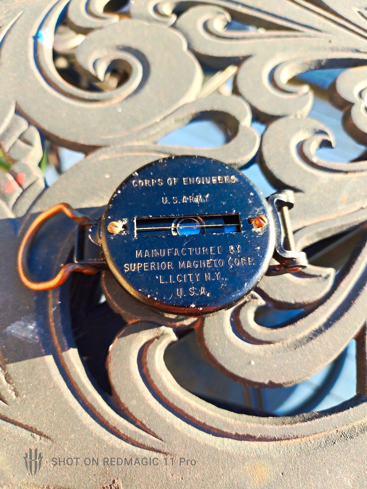 WWII US Army Corps of Engineers Superior Magneto Corp Lensatic Compass